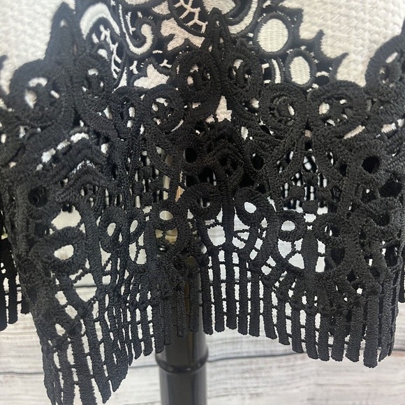 Ann Taylor Skirt sz 4 Petite White Black Floral Lace Knee A Line Wedding Modest - Picture 9 of 14